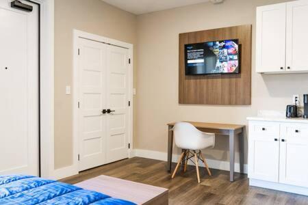 Modern And Convenient Norwood Knox Apartment Ноксвил Екстериор снимка